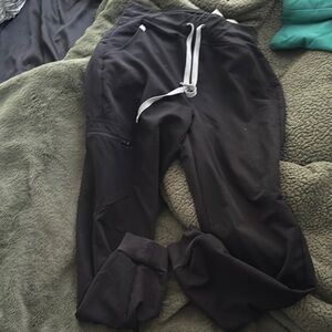 Figs Black Women's scrub jogger Pants